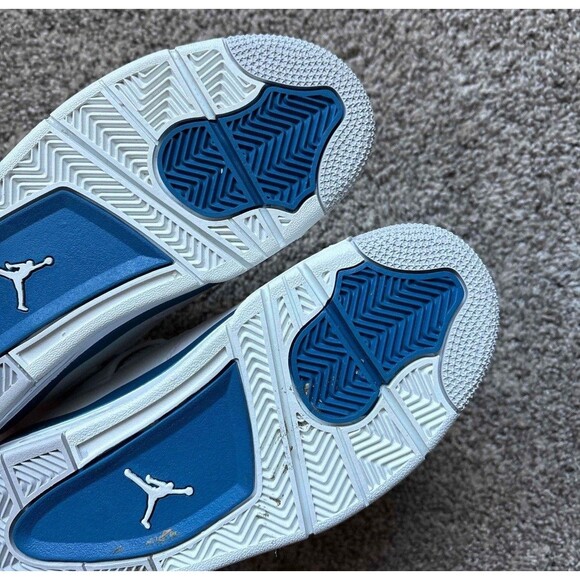 Nike Air Jordan 4 Retro 2024 Military Blue Size 5 Youth (Size 6.5 Women's) - Picture 8 of 10